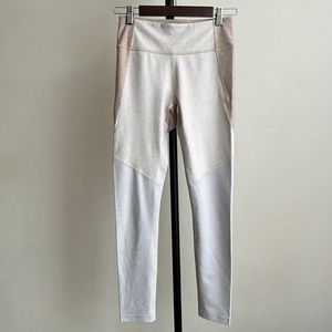 Outdoor Voices Leggings Warmup 7/8 Colorblock Desert Oatmeal Cloud S EUC